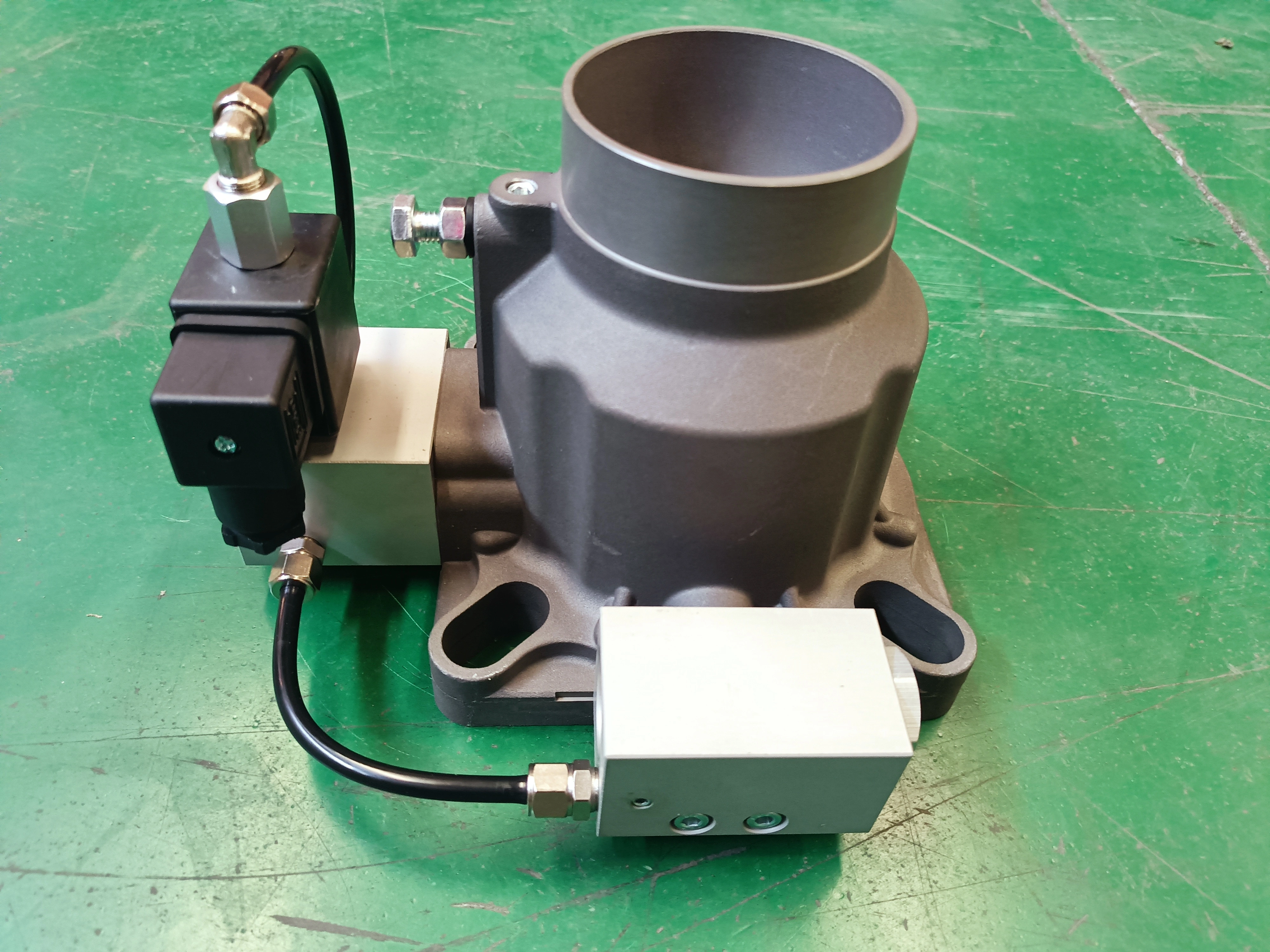 compressor inlet valve