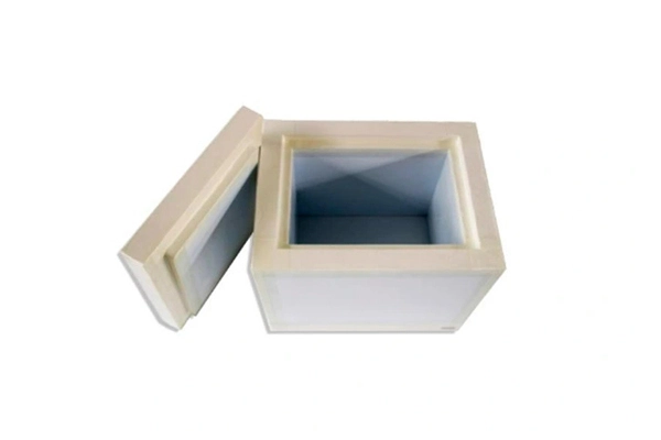 Cold Chain Logistics and Integrated Insulated Boxes